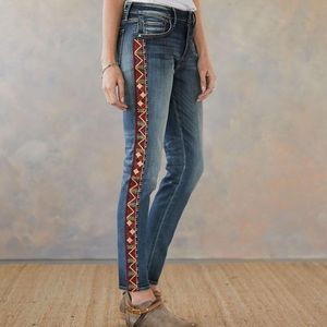 EUC Driftwood Denim. Style: Jackie. Size 30.